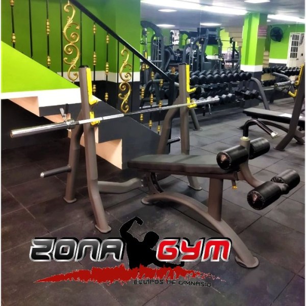 MÁQUINA PARA GIMNASIO BANCO DE PECHO PLANO